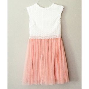 I:na tulle dress with lace overlay